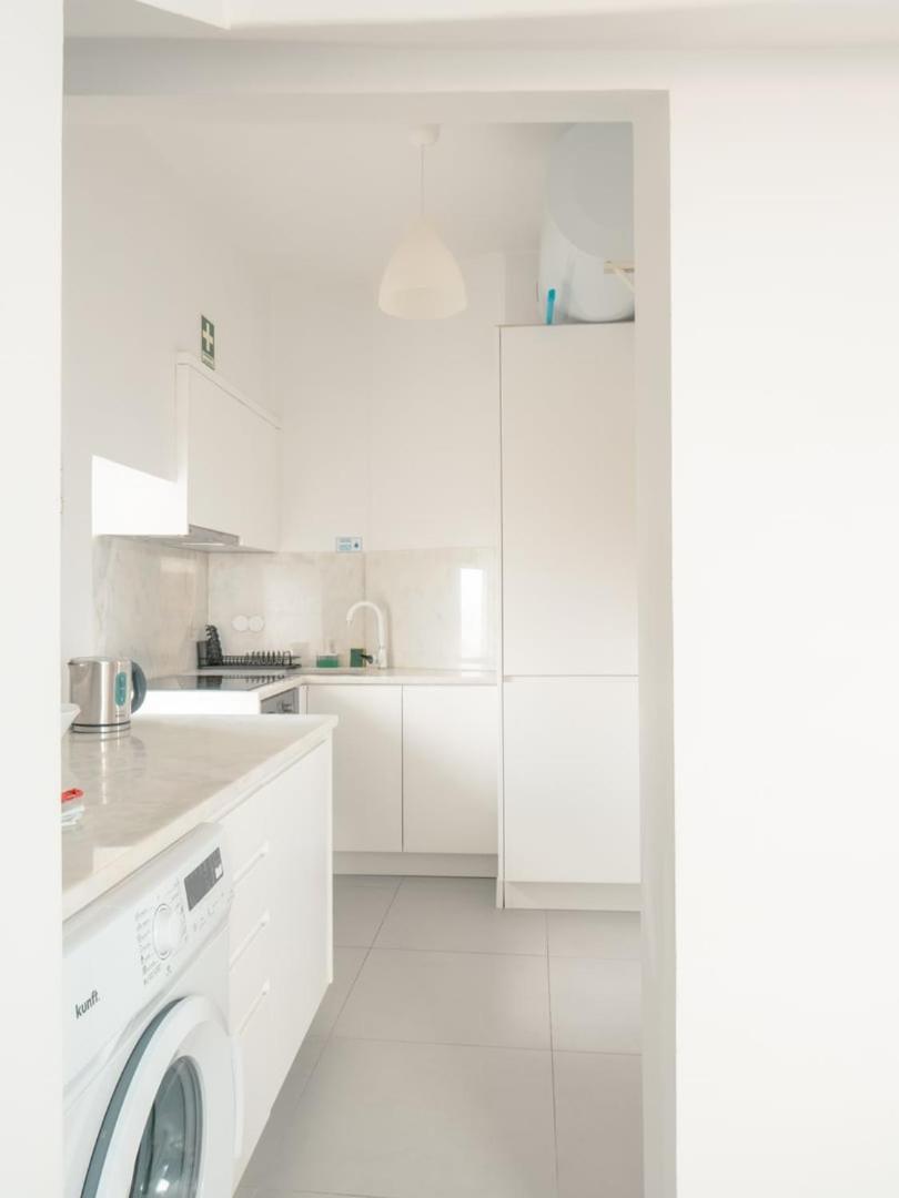 Charming 2br Steps From Castelo De S. Jorge | By Airnest * Lissabon