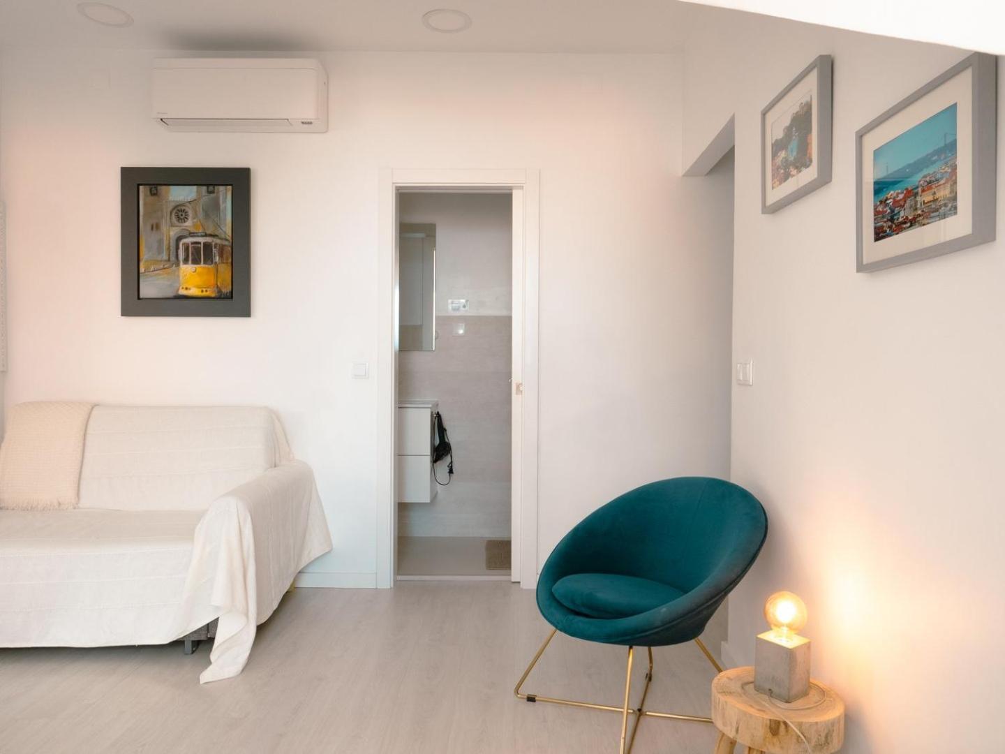 Charming 2br Steps From Castelo De S. Jorge | By Airnest Apartment